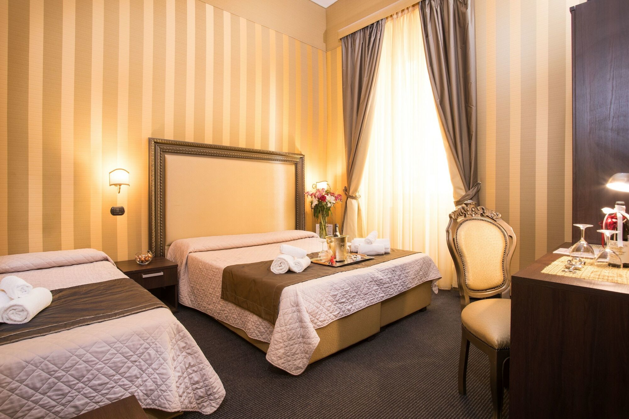 Nice Rome Holiday Guest house 4*